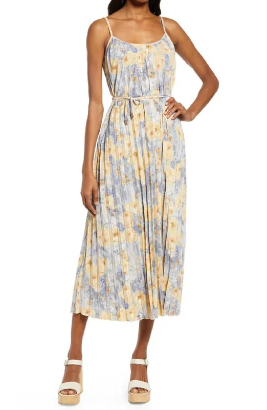 Mara Dress In Daydream Ruched unclassified dresses