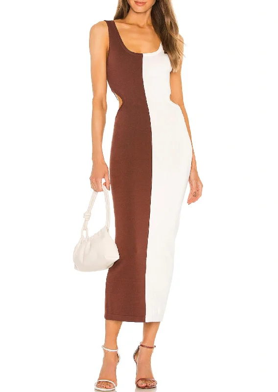 Angua Knit Dress In Eggshell/shaved Chocolate Sleeveless unclassified dresses